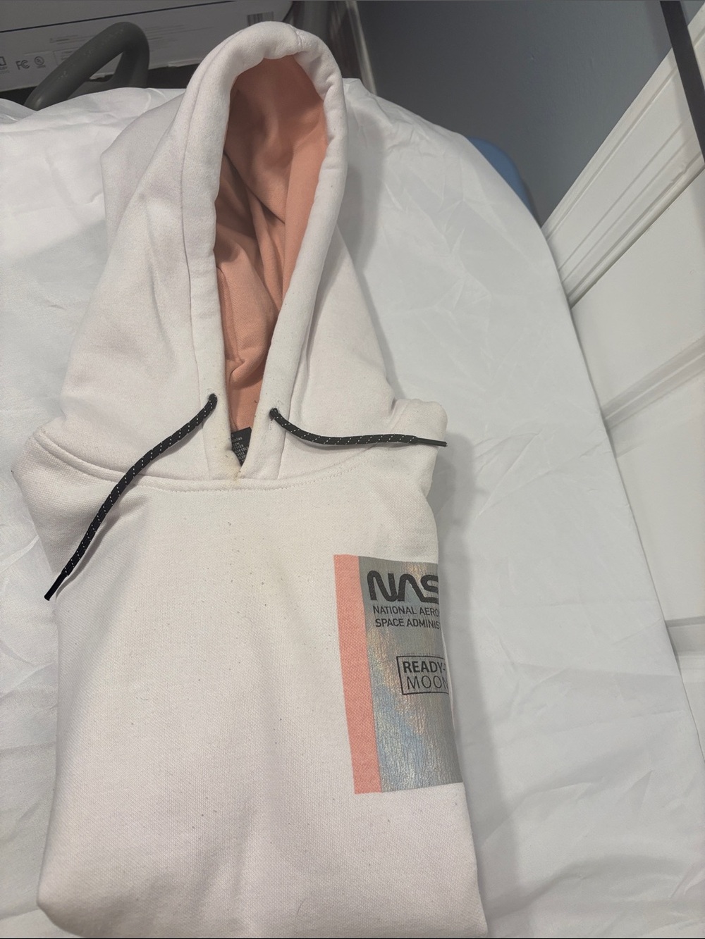 White Stag White & Peach Crewneck Hoodie with NASA Graphic